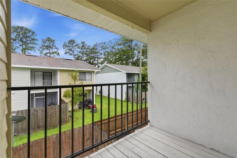 Townhouse in Gainesville, Florida 2 bedrooms, 96.8 sq.m. № 2157423 - photo 18