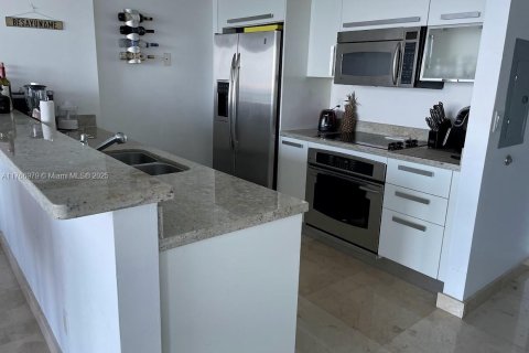 Copropriété à vendre à Miami, Floride: 1 chambre, 71.81 m2 № 1962295 - photo 4