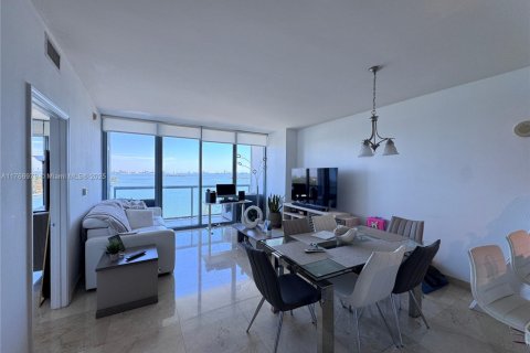 Copropriété à vendre à Miami, Floride: 1 chambre, 71.81 m2 № 1962295 - photo 2