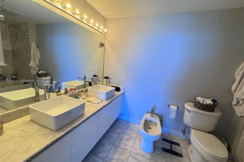 Copropriété à vendre à Miami, Floride: 1 chambre, 71.81 m2 № 1962295 - photo 10