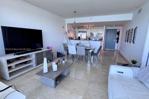 Copropriété à vendre à Miami, Floride: 1 chambre, 71.81 m2 № 1962295 - photo 3