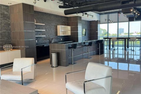 Copropriété à vendre à Miami, Floride: 1 chambre, 71.81 m2 № 1962295 - photo 17