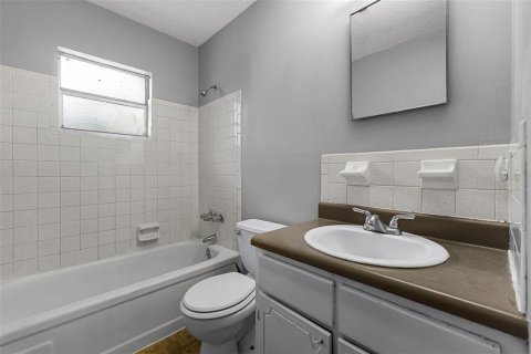 Apartamento en alquiler en Daytona Beach, Florida, 2 dormitorios, 69.68 m2 № 1913549 - foto 10