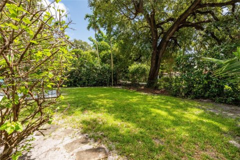 Villa ou maison à louer à El Portal, Floride: 3 chambres, 130.53 m2 № 2154238 - photo 7