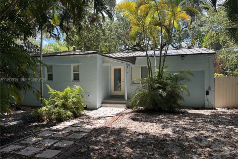 Villa ou maison à louer à El Portal, Floride: 3 chambres, 130.53 m2 № 2154238 - photo 11