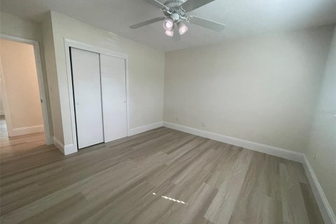 Villa ou maison à vendre à Saint Petersburg, Floride: 4 chambres, 268.67 m2 № 2318787 - photo 27