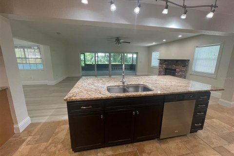 Villa ou maison à vendre à Saint Petersburg, Floride: 4 chambres, 268.67 m2 № 2318787 - photo 3