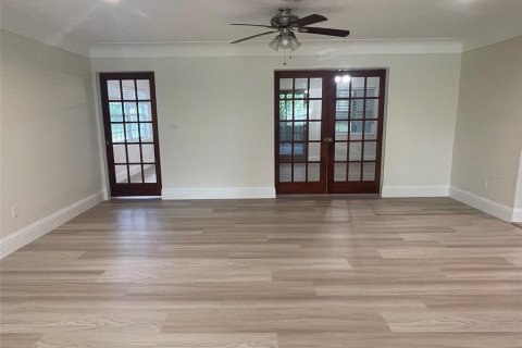 Villa ou maison à vendre à Saint Petersburg, Floride: 4 chambres, 268.67 m2 № 2318787 - photo 23