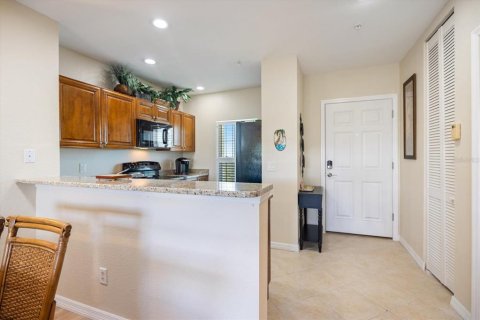 Condo in Placida, Florida, 2 bedrooms  № 1648010 - photo 10