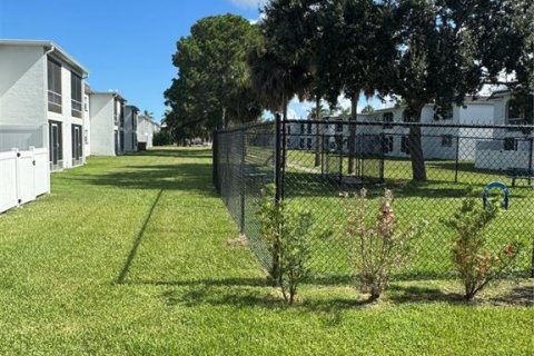 Apartment in Port Richey, Florida 2 bedrooms, 88.26 sq.m. № 1886129 - photo 16