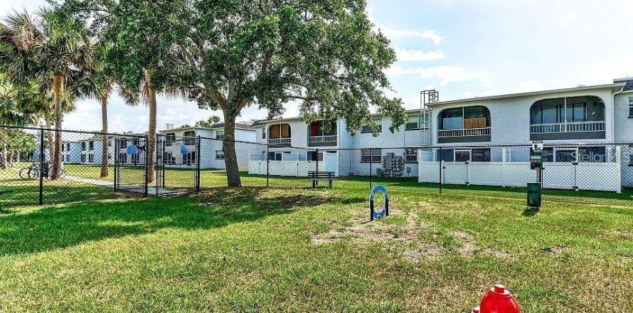 Appartement à Port Richey, Floride 2 chambres, 88.26 m2 № 1886129