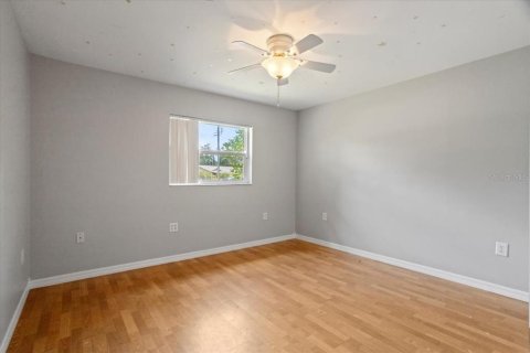 Villa ou maison à vendre à Plant City, Floride: 5 chambres, 279.26 m2 № 1679416 - photo 15