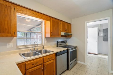 Villa ou maison à vendre à Plant City, Floride: 5 chambres, 279.26 m2 № 1679416 - photo 8