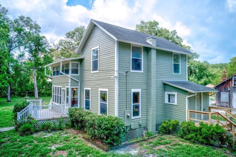 House in Orange City, Florida 5 bedrooms, 232.44 sq.m. № 2138437