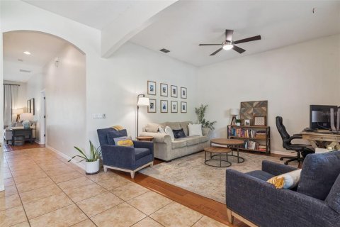 Villa ou maison à vendre à Mount Dora, Floride: 4 chambres, 188.03 m2 № 2149898 - photo 12