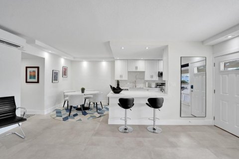 Купить кондоминиум в Форт-Лодердейл, Флорида 3 комнаты, 86.49м2, № 2086103 - фото 15