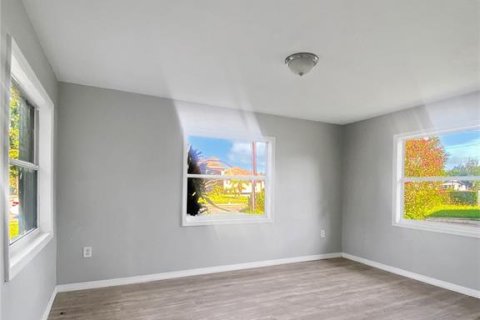Villa ou maison à vendre à Winter Haven, Floride: 4 chambres, 130.06 m2 № 1878067 - photo 6