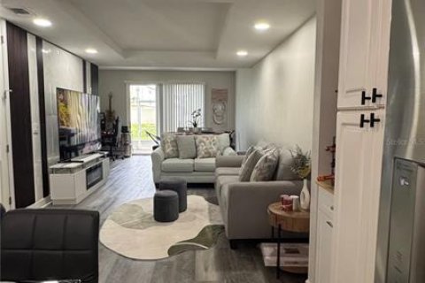 Townhouse in Kissimmee, Florida 3 bedrooms, 130.81 sq.m. № 2167564 - photo 8