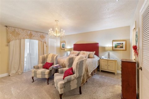 Villa ou maison à vendre à Palm Harbor, Floride: 2 chambres, 154.22 m2 № 2130049 - photo 22