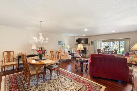 Villa ou maison à vendre à Palm Harbor, Floride: 2 chambres, 154.22 m2 № 2130049 - photo 9