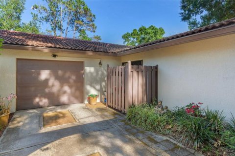 Villa ou maison à vendre à Palm Harbor, Floride: 2 chambres, 154.22 m2 № 2130049 - photo 3