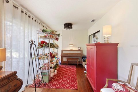 Villa ou maison à vendre à Palm Harbor, Floride: 2 chambres, 154.22 m2 № 2130049 - photo 12