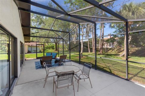 Villa ou maison à vendre à Palm Harbor, Floride: 2 chambres, 154.22 m2 № 2130049 - photo 14