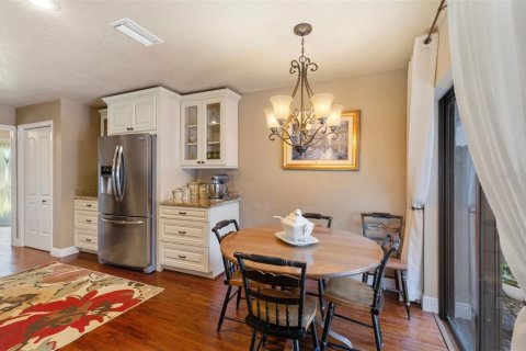 Villa ou maison à vendre à Palm Harbor, Floride: 2 chambres, 154.22 m2 № 2130049 - photo 21