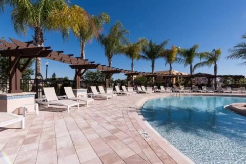 Adosado en venta en Kissimmee, Florida, 3 dormitorios, 120.77 m2 № 2197642 - foto 20