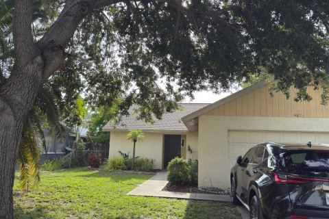 Casa en alquiler en Bradenton, Florida, 3 dormitorios, 105.26 m2 № 1865892 - foto 2