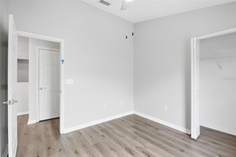 Touwnhouse à vendre à Wesley Chapel, Floride: 3 chambres, 140.56 m2 № 2391085 - photo 26