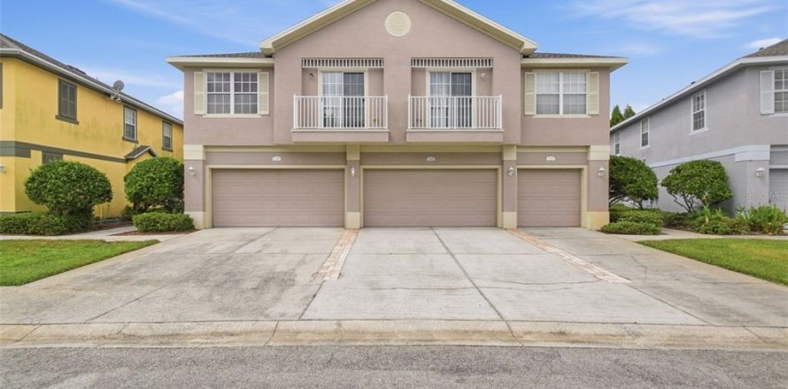Touwnhouse à Wesley Chapel, Floride 3 chambres, 140.56 m2 № 2391085