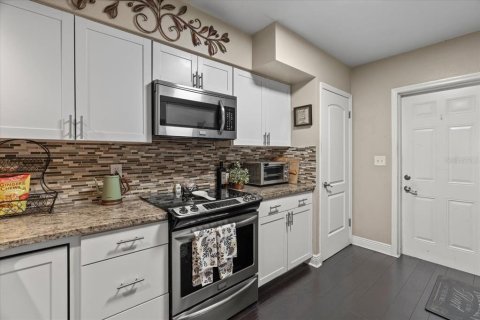 Villa ou maison à vendre à Clearwater, Floride: 4 chambres, 210.89 m2 № 2150990 - photo 20