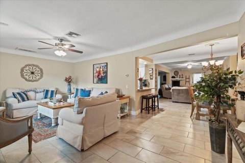 Villa ou maison à vendre à Clearwater, Floride: 4 chambres, 210.89 m2 № 2150990 - photo 14