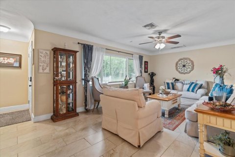 Villa ou maison à vendre à Clearwater, Floride: 4 chambres, 210.89 m2 № 2150990 - photo 10