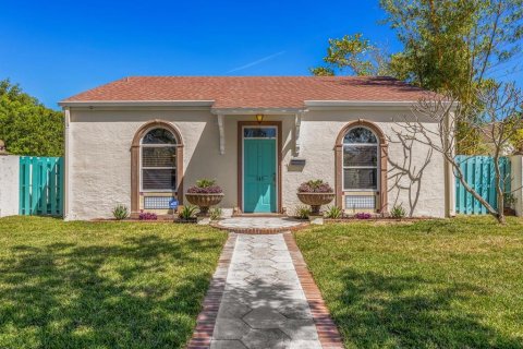 Casa en alquiler en Saint Petersburg, Florida, 3 dormitorios, 150.5 m2 № 1828367 - foto 3