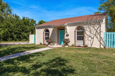 Casa en alquiler en Saint Petersburg, Florida, 3 dormitorios, 150.5 m2 № 1828367 - foto 4