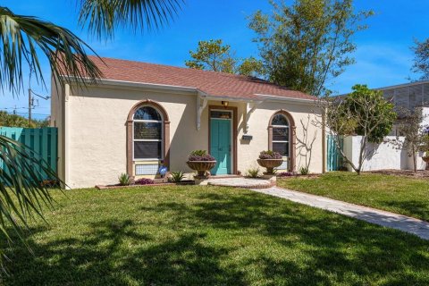 Casa en alquiler en Saint Petersburg, Florida, 3 dormitorios, 150.5 m2 № 1828367 - foto 2