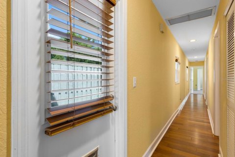 Casa en alquiler en Saint Petersburg, Florida, 3 dormitorios, 150.5 m2 № 1828367 - foto 16