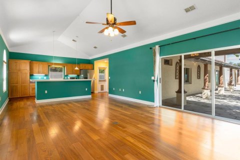 Casa en alquiler en Saint Petersburg, Florida, 3 dormitorios, 150.5 m2 № 1828367 - foto 6