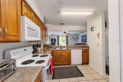 Condominio en venta en Daytona Beach, Florida, 2 dormitorios, 98.1 m2 № 2142919 - foto 8