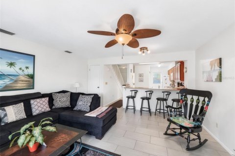 Condominio en venta en Daytona Beach, Florida, 2 dormitorios, 98.1 m2 № 2142919 - foto 9