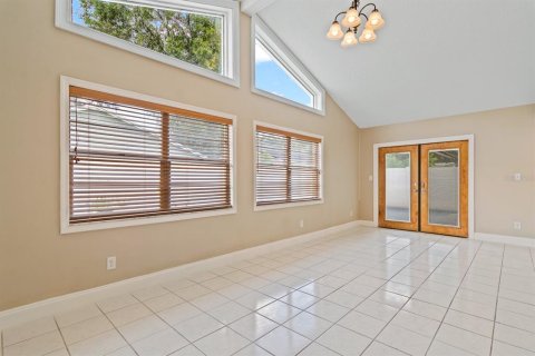 House in Tampa, Florida 3 bedrooms, 157.19 sq.m. № 1909936 - photo 21