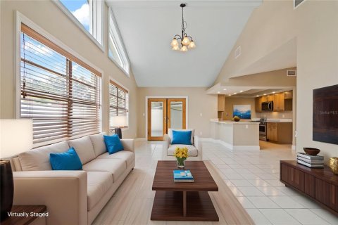 House in Tampa, Florida 3 bedrooms, 157.19 sq.m. № 1909936 - photo 20