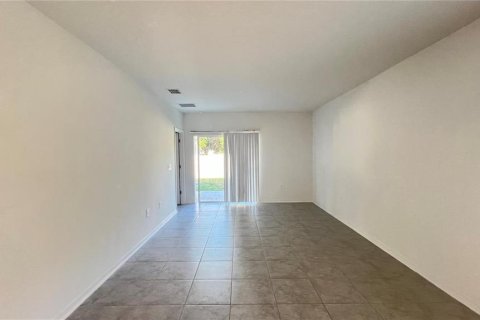 House in Kissimmee, Florida 3 bedrooms, 133.04 sq.m. № 1833434 - photo 19