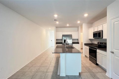 House in Kissimmee, Florida 3 bedrooms, 133.04 sq.m. № 1833434 - photo 15