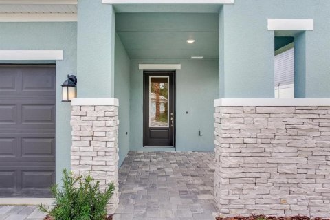 Villa ou maison à louer à Wesley Chapel, Floride: 4 chambres, 206.43 m2 № 2429270 - photo 3