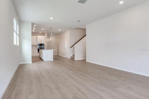 Villa ou maison à louer à Wesley Chapel, Floride: 4 chambres, 206.43 m2 № 2429270 - photo 15