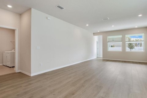Villa ou maison à louer à Wesley Chapel, Floride: 4 chambres, 206.43 m2 № 2429270 - photo 11