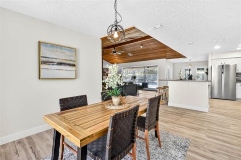 Villa ou maison à louer à Brooksville, Floride: 4 chambres, 244.33 m2 № 2199232 - photo 7